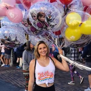 Meet your Posher, Jade